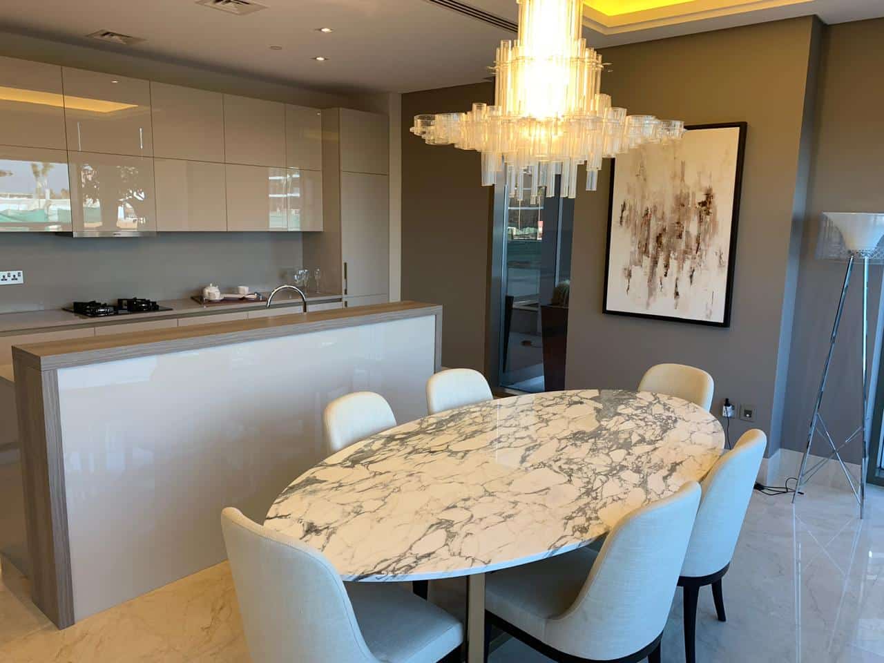 The 8 by Omniyat in The Palm Jumeirah. Luxury apartments for sale in Dubai