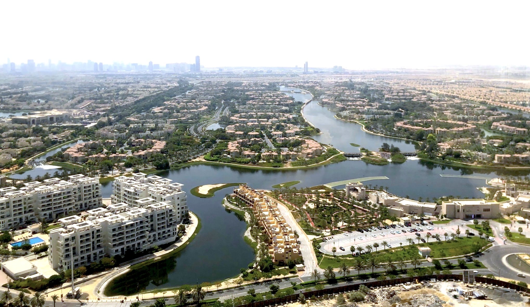 Mazaya Business Avenue at JLT. Luxury apartments for Rent in Dubai