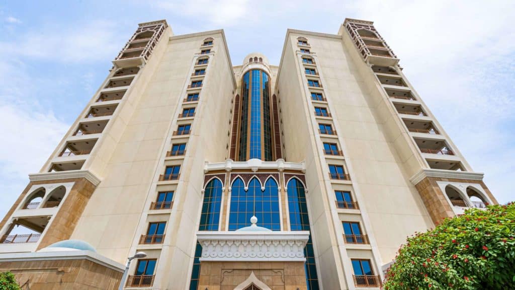 Marina Residences in Palm Jumeirah. Premium apartments for Sale in Dubai