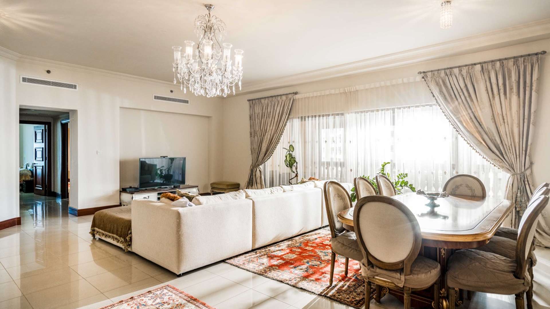 Golden Mile by IFA in Palm Jumeirah. Premium apartments for Sale in Dubai