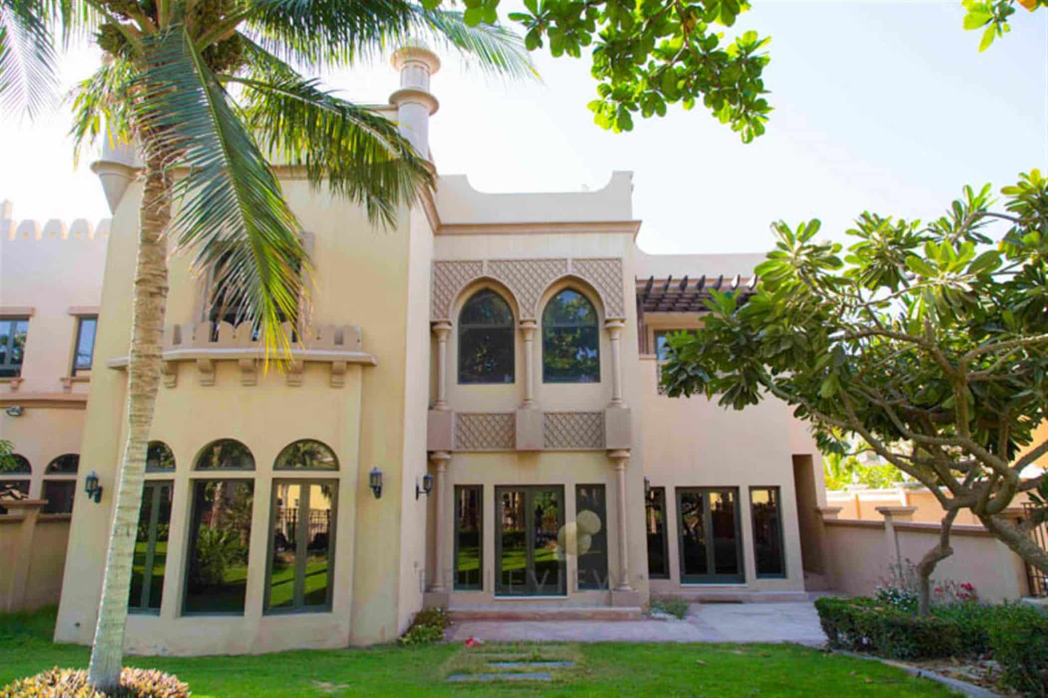 Canal Cove Villas by Nakheel in Palm Jumeirah. Premium villas for Sale in Dubai