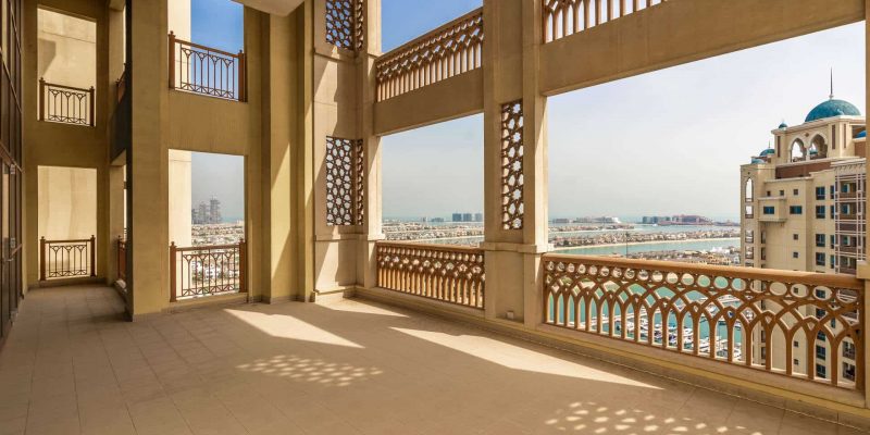 Marina Residences in Palm Jumeirah. Premium apartments for Sale in Dubai